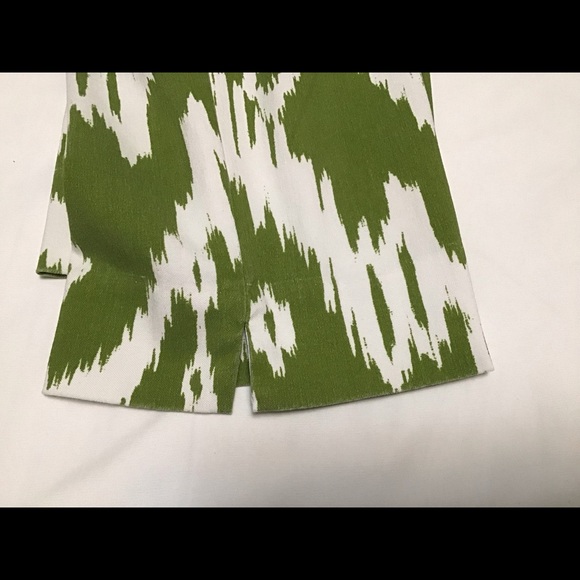 Chicos so slimming Capri pants size 0.5 Lime Green - Picture 5 of 5